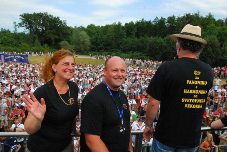 harmonikarji, guinessov-rekord