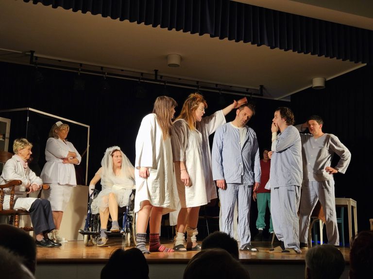 let-nad-kukavicjim-gnezdom, kud-stefana-kovaca, gledaliska-predstava