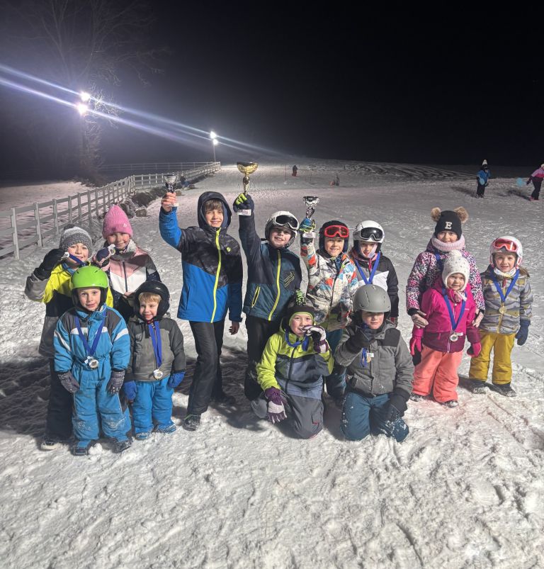 ropoca, nocno-sankasko-tekmovanje, sankanje