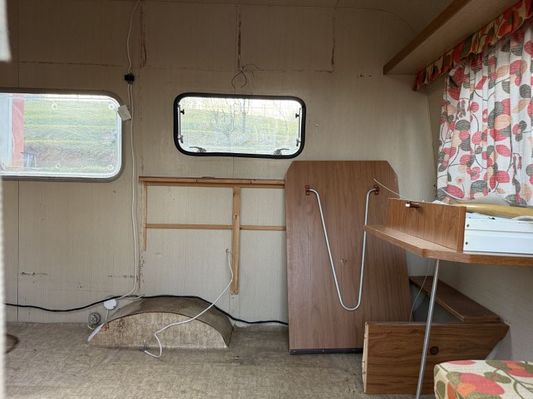 karči, dj-prikolica, luka-fras