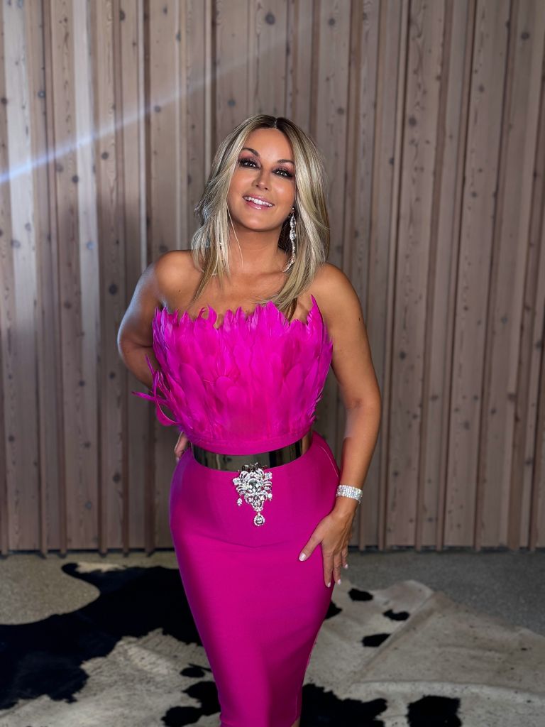 Skladba je nastajala več let in čakala pravi trenutek, da pride med ljudi.