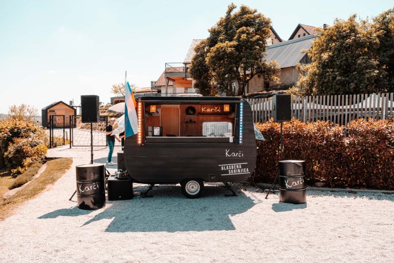 karči, dj-prikolica, luka-fras
