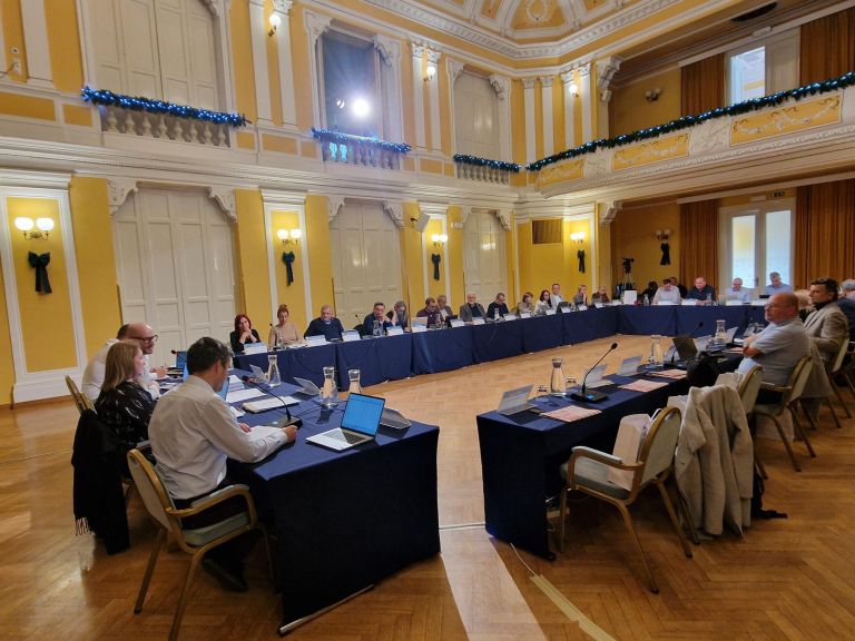 Seja mestnih svetnikov