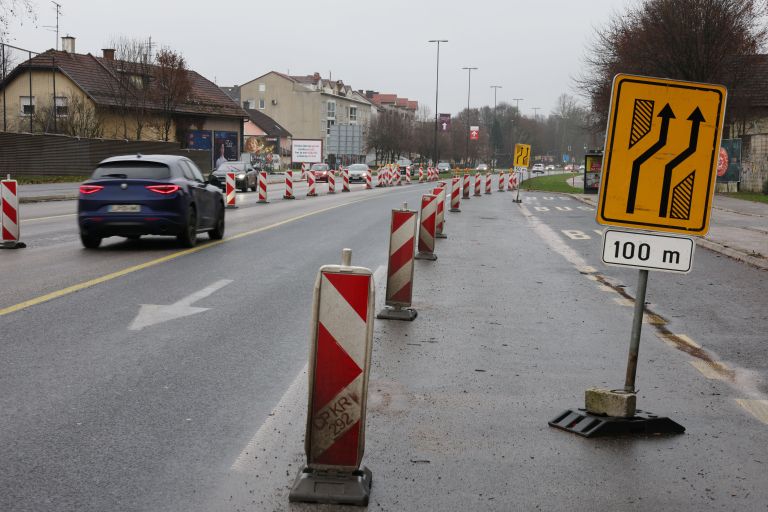 celovska, ljubljana, sentvid, dela, zamuda, obnova, cesta