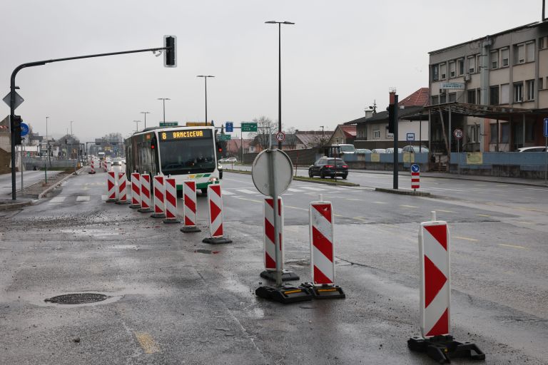 celovska, ljubljana, sentvid, dela, zamuda, obnova, cesta