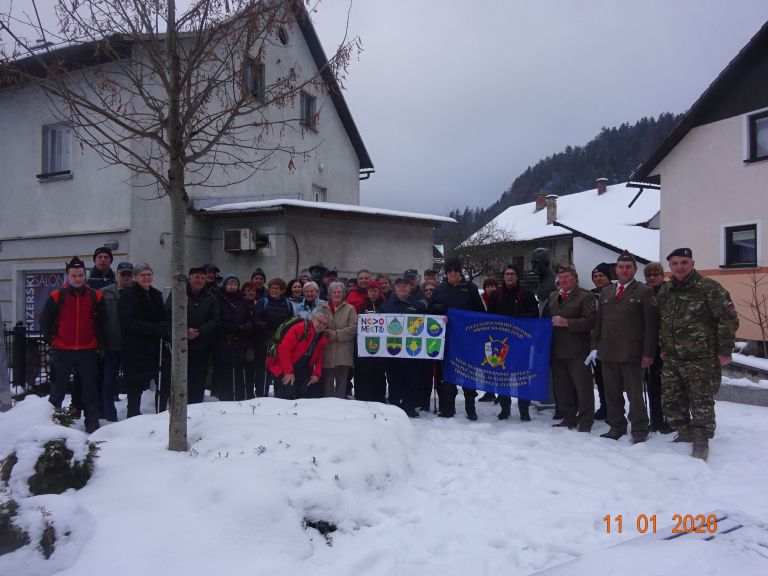 5_Pred začetkom pohoda v Selcah.JPG