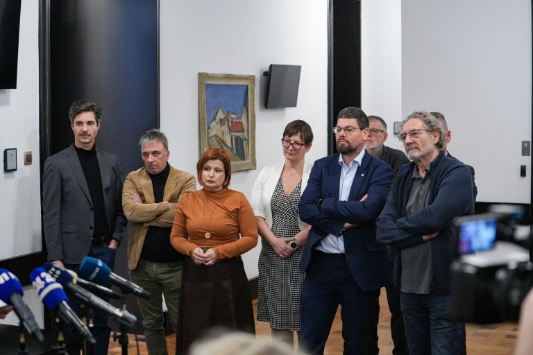 minimalna-placa, posvet