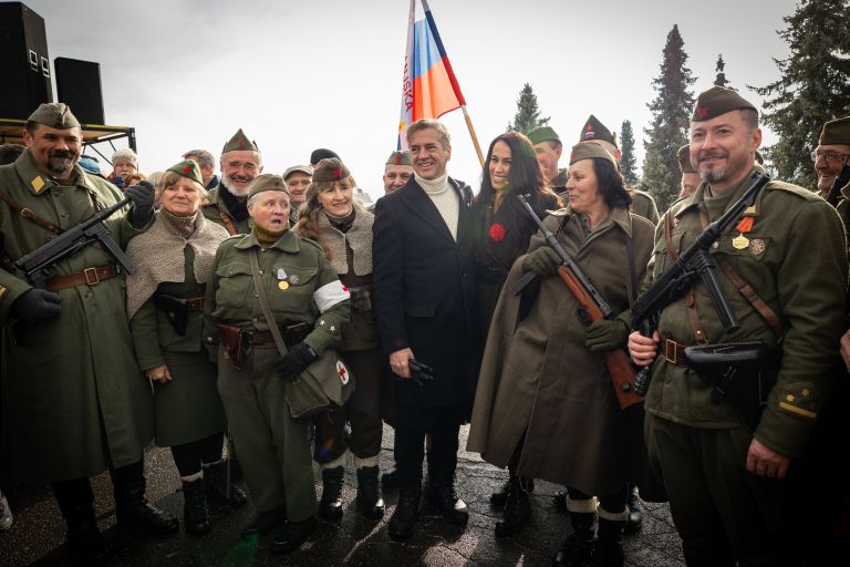 UV1 golob tina partizani drazgose STA.jpg