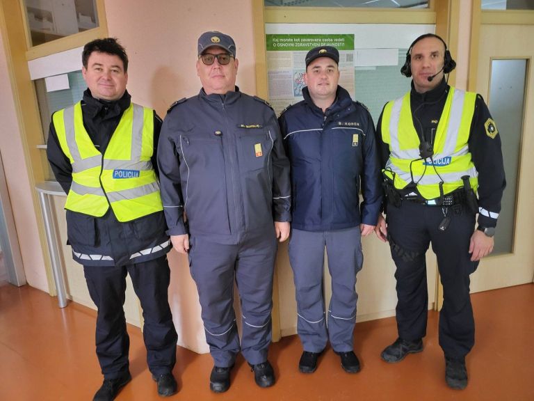 vaja, policija, gasilci, sbms