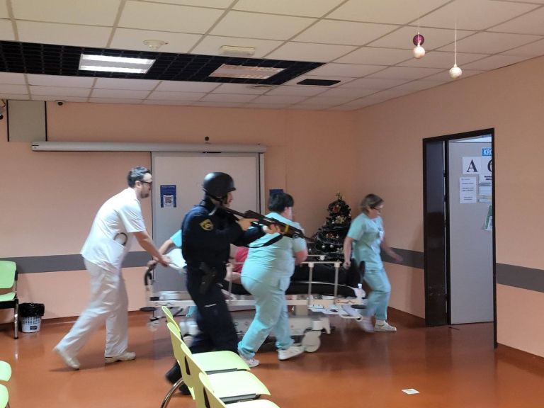 vaja, policija, gasilci, sbms