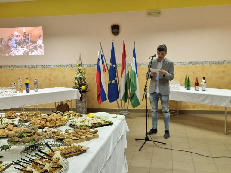 strehovci, dobrovnik