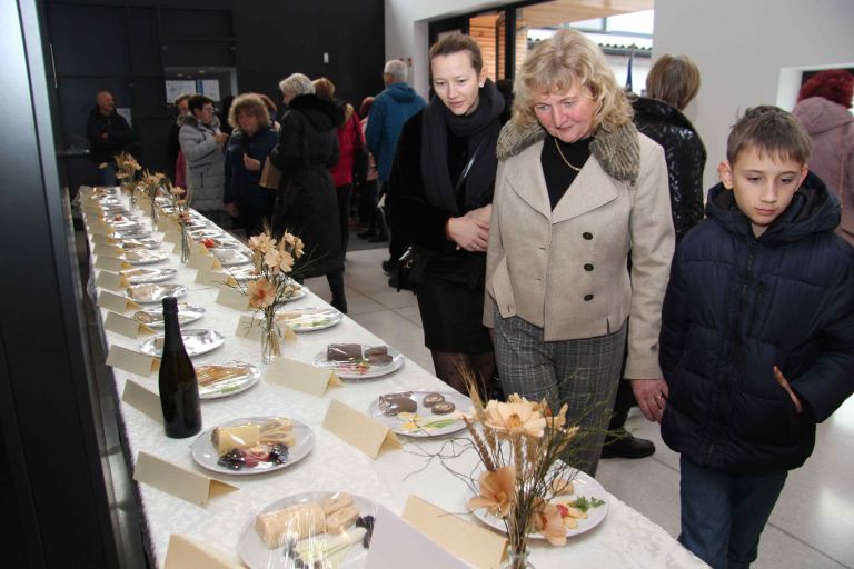 ocenjevanje-in-razstava-strukljev, dpz-mirna-pec