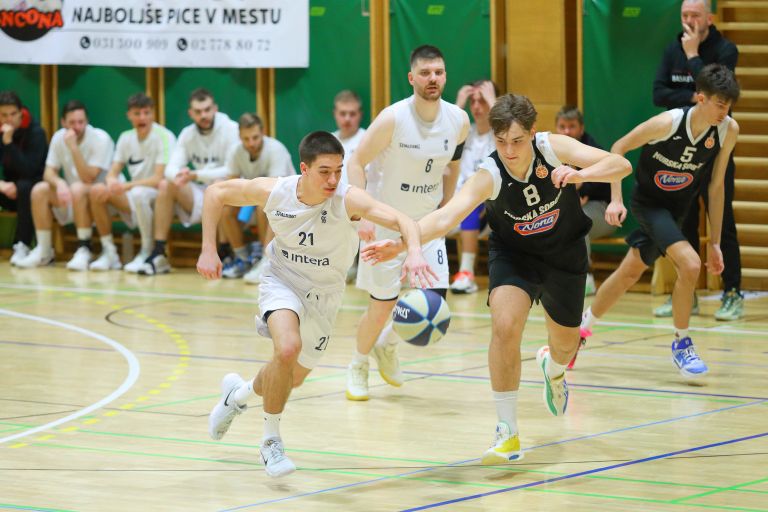 cg_kosarka_clani_intera_ptuj_nona_murska_2.jpg