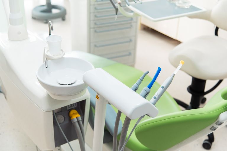 simbolična, zdravstveni-dom-gornja-radgona, ortodont, zobna-proteza, zobozdravnik, zobna-ambulanta