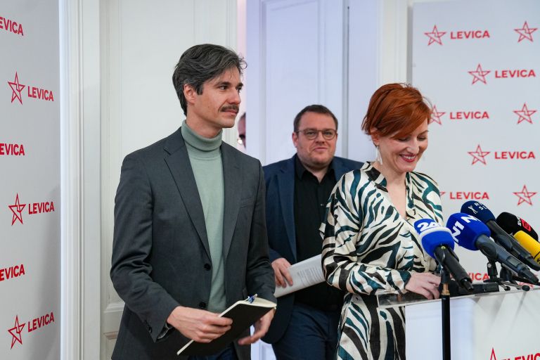 levica luka-mesec asta vrečko simon maljevac