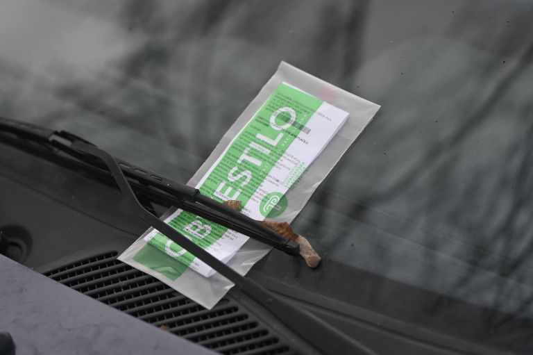 stepanjsko-naselje, globe, radar, ljubljana, kazni, parkiranje