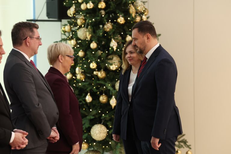 sprejem, diplomatski-zbor