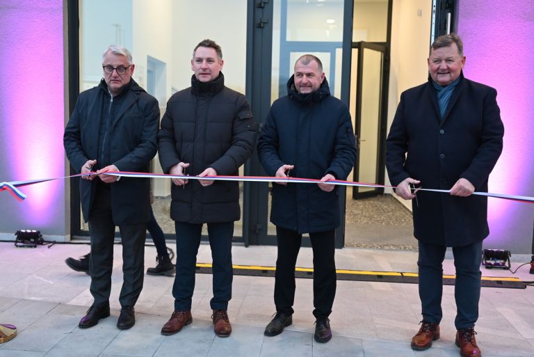 hb_Otvoritev cone.jpg