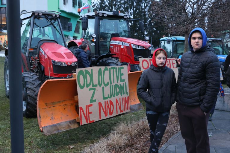 dpn-spodnja-savinjska-dolina, javna-obravnava, protipoplavni-ukrepi, drzavni-prostorski-nacrt, ministrstvo-za-naravne-vire-in-prostor, kgz