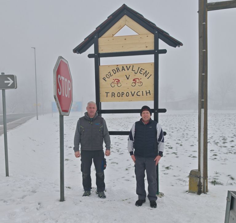 tropovci, obvestilna-tabla