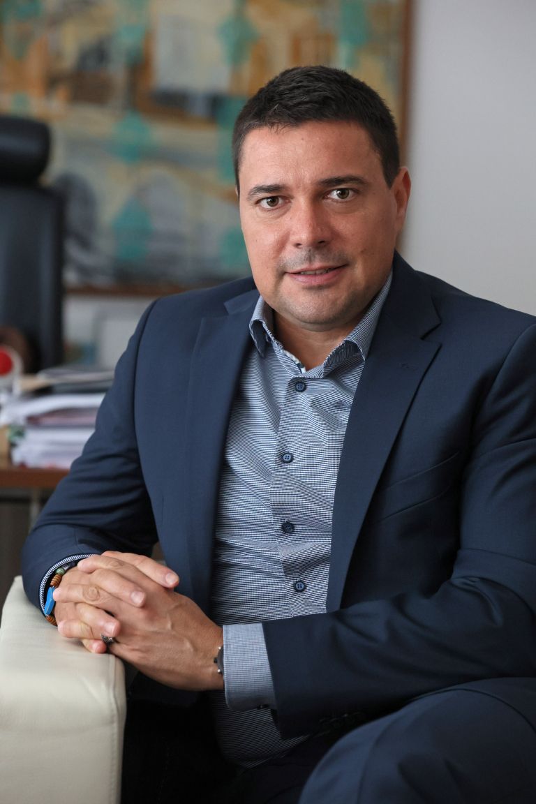 peter dermol 3.jpg