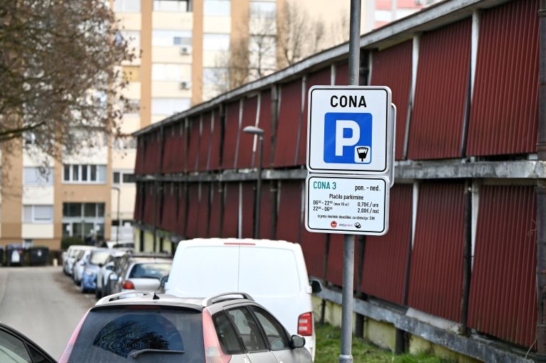 parkiranje, parkomat, štepanjsko naselje.jpg