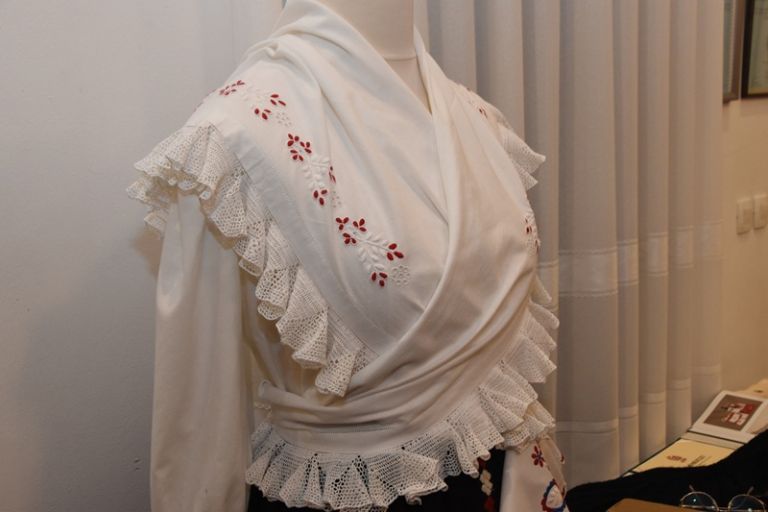 zsuzsana-domjan, razstava, vezilja