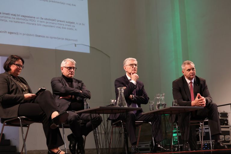 MGRT Han in zupani.jpg