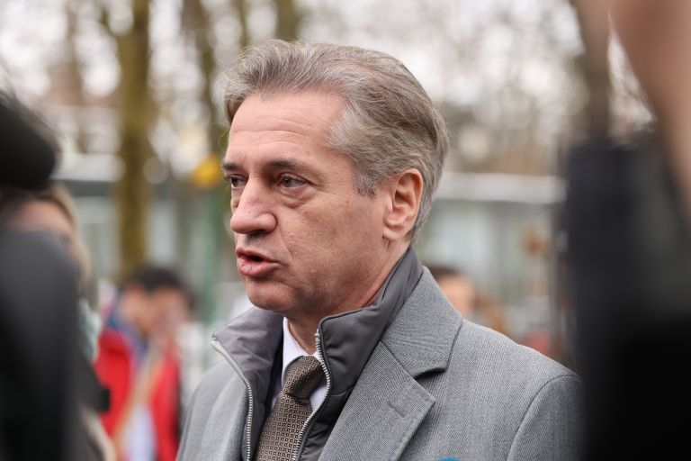 Robert Golob