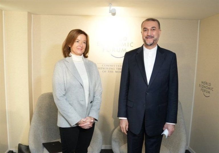 4 fajon amir-abdullahian-iranski minister-facebook.jpg