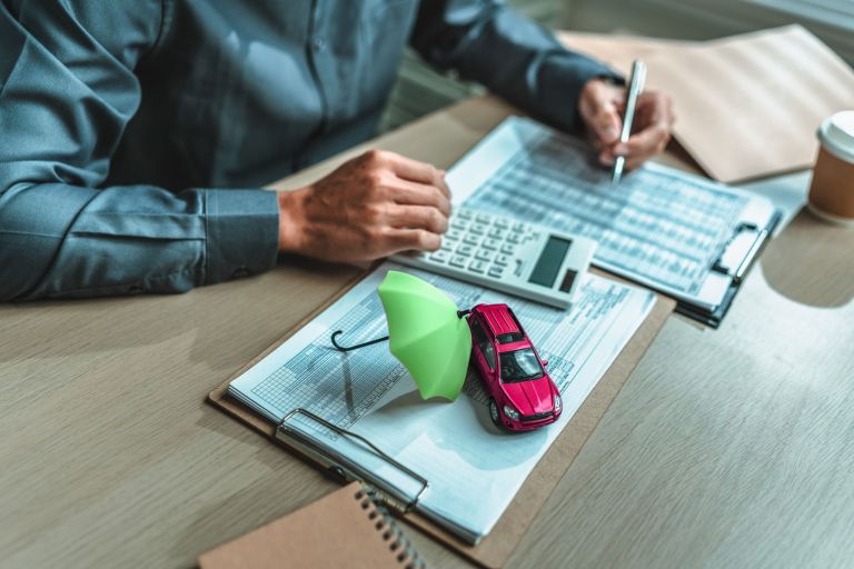 avtomobil, zavarovanje.jpg