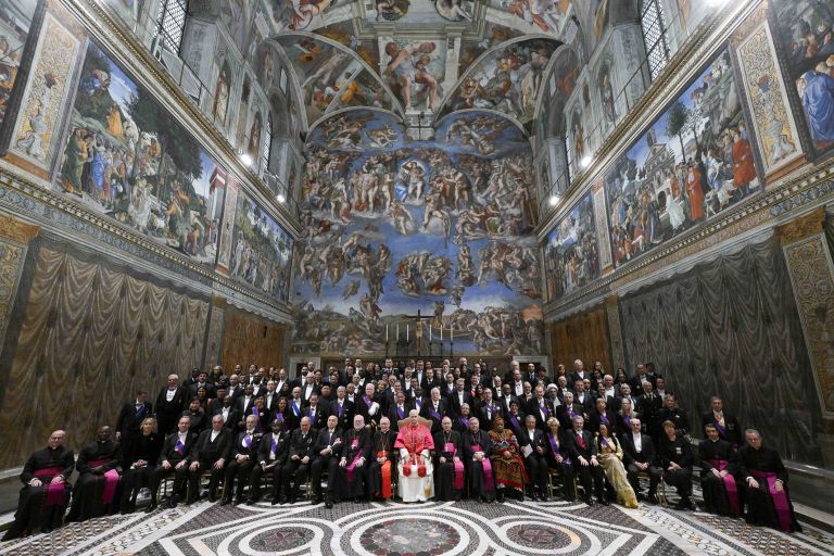 diplomati papez sikstinska kapela-profimedia-1067343786.jpg