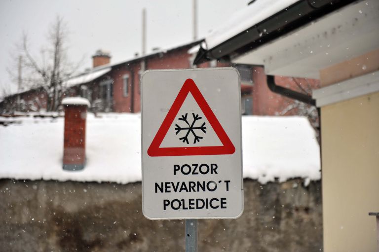 poledica nevarnost znak.jpg