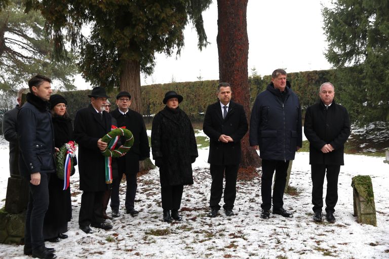dan-spomina-na-zrtve-holokavsta, judovsko-pokopalisce, dolga-vas, polaganje-vencev