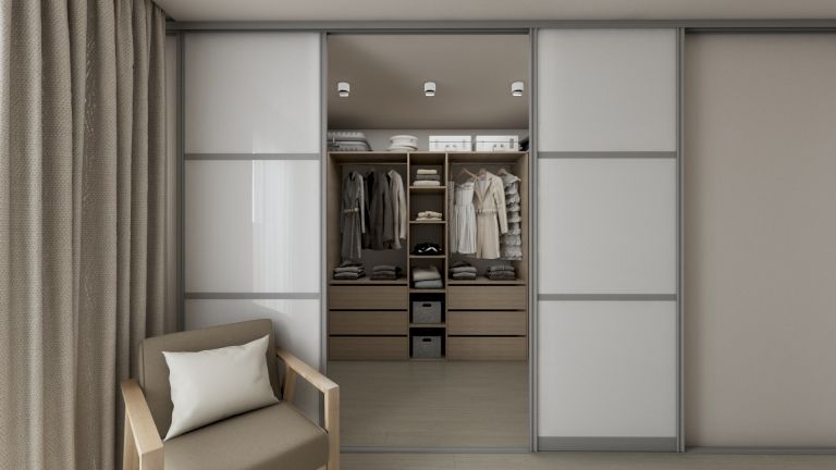 vgradna omara akron 1