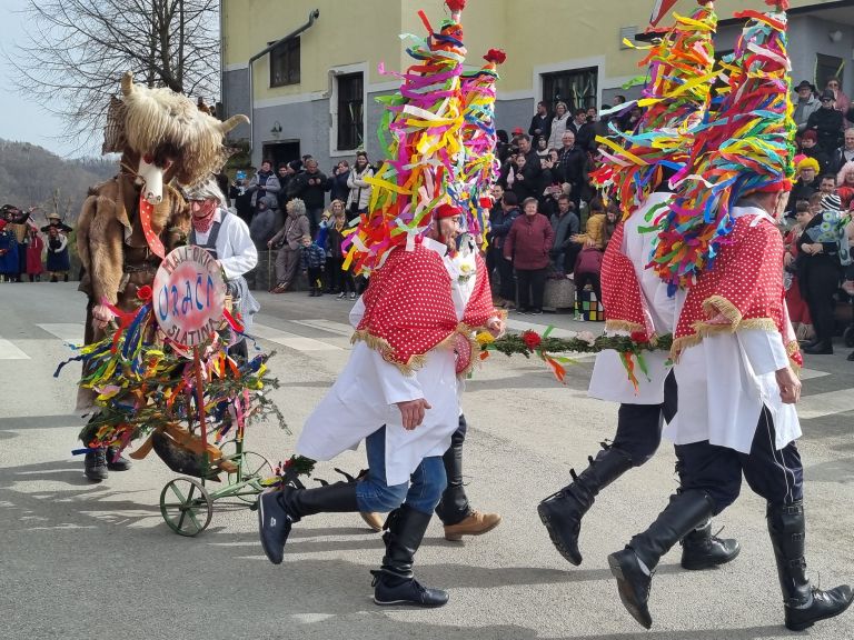 EK_pust cirkulane1.jpg