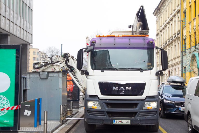 odvoz smeti, odpadki, ljubljana.jpg