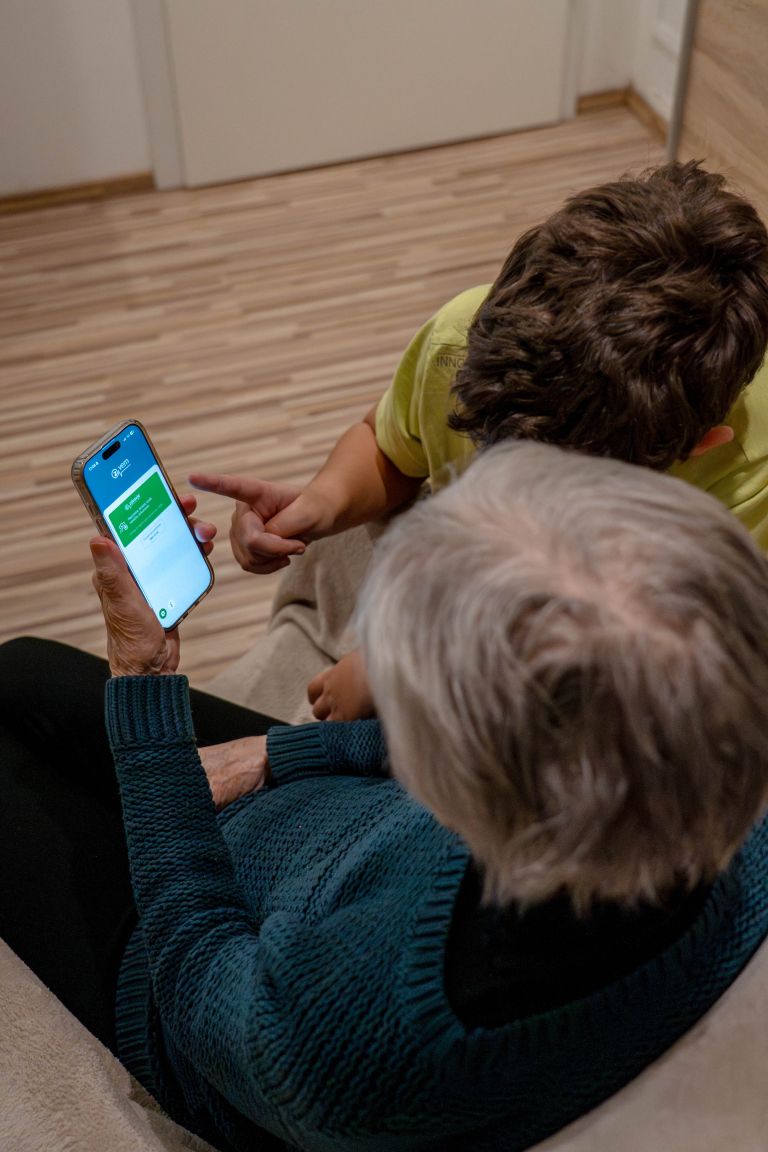 zvem, zdravstvo, napotnica, izvidi, recepti, starostniki, telefon