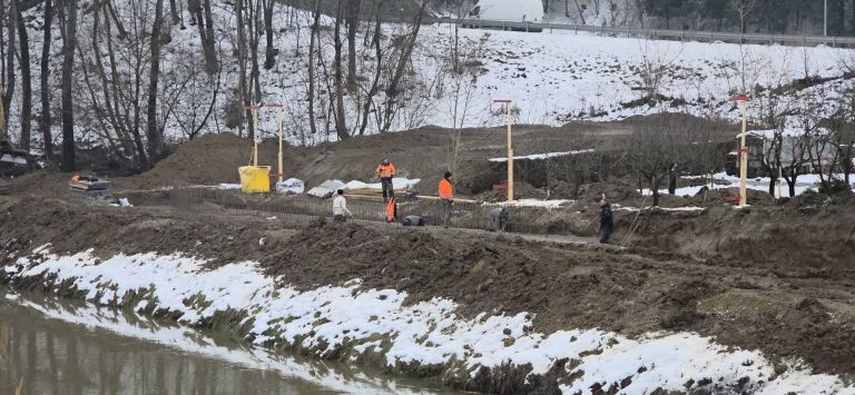 nasipi, obcina-razkrizje