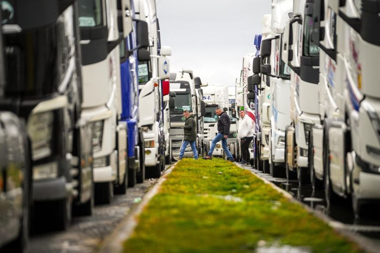 tovornjaki, gevgelija.jpg