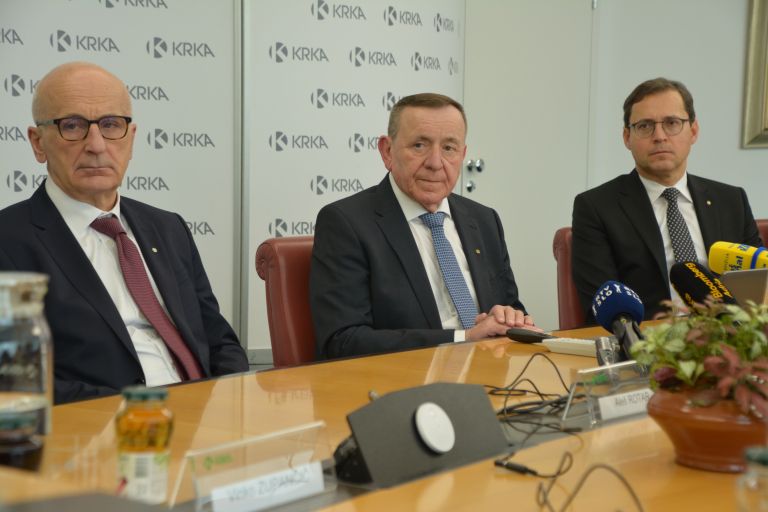 Krka tiskovka Rotar Colaric Bratoz.JPG