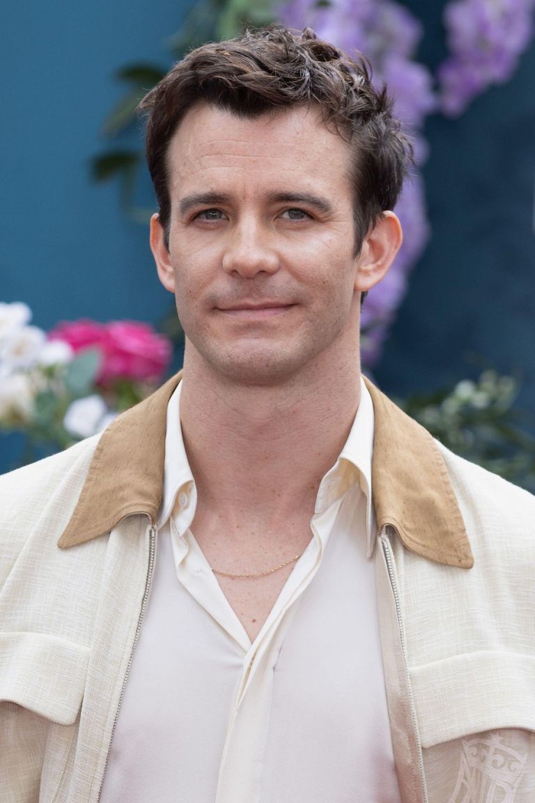 bridgerton, luke-thompson