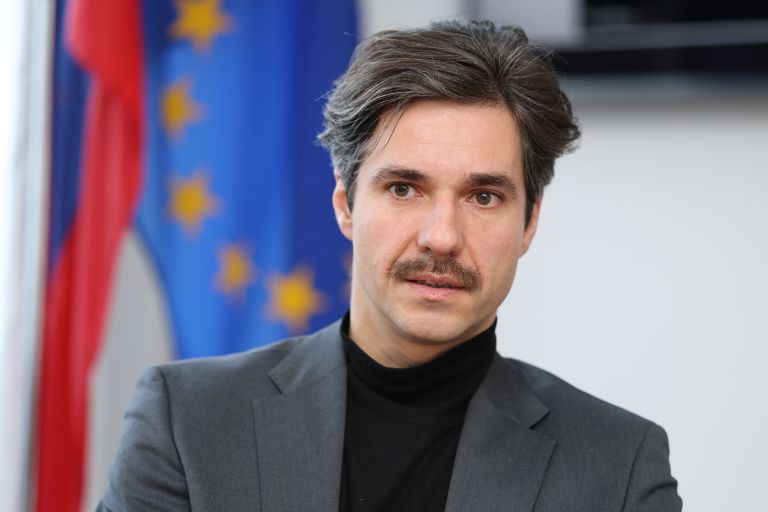 ---POT--I-luka mesec-pl005.JPG