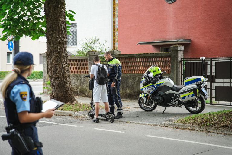 UV skiro Jure Klobcar.jpg