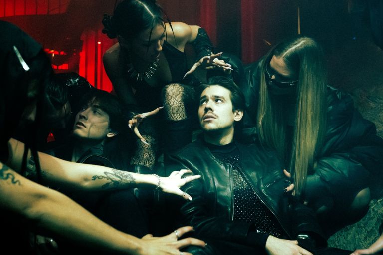 joker-out, supersonic