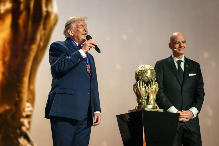 donald-trump, gianni-infantino