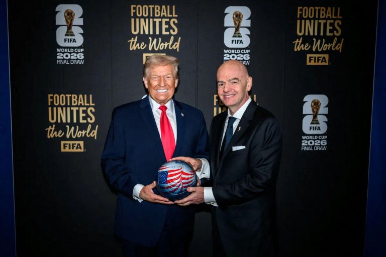 donald-trump, gianni-infantino