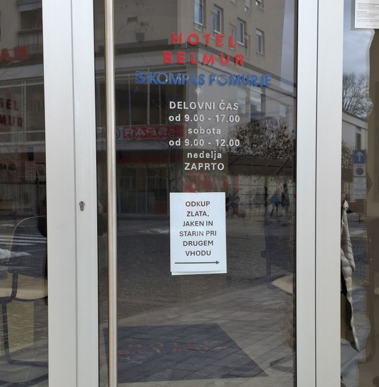 odkup-zlata, goldstein-odkup-zlata, daniel-david-stefan, zlato, usnjeni-plašči, usnje