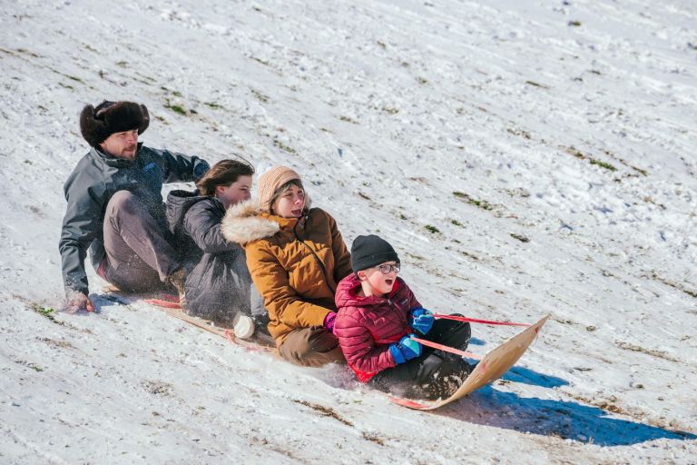 zima, sneg, sankanje