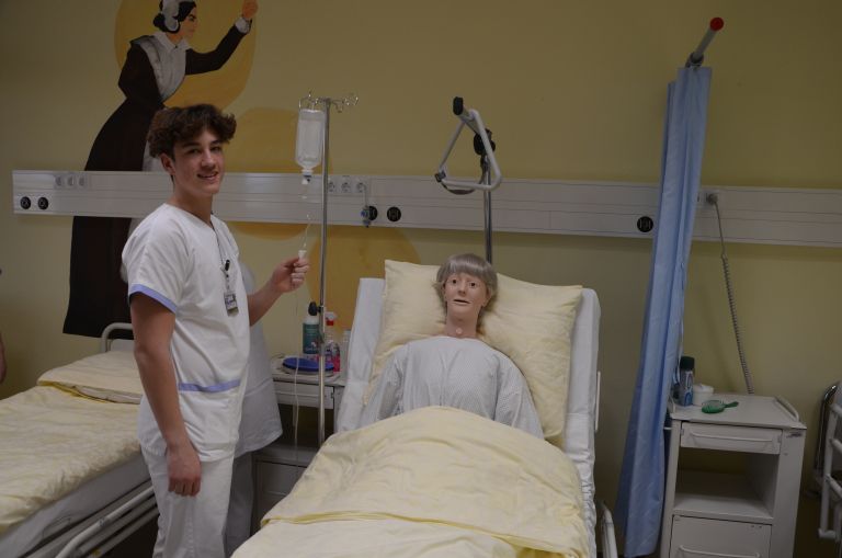 Srednja zdravstvena šola MS 2